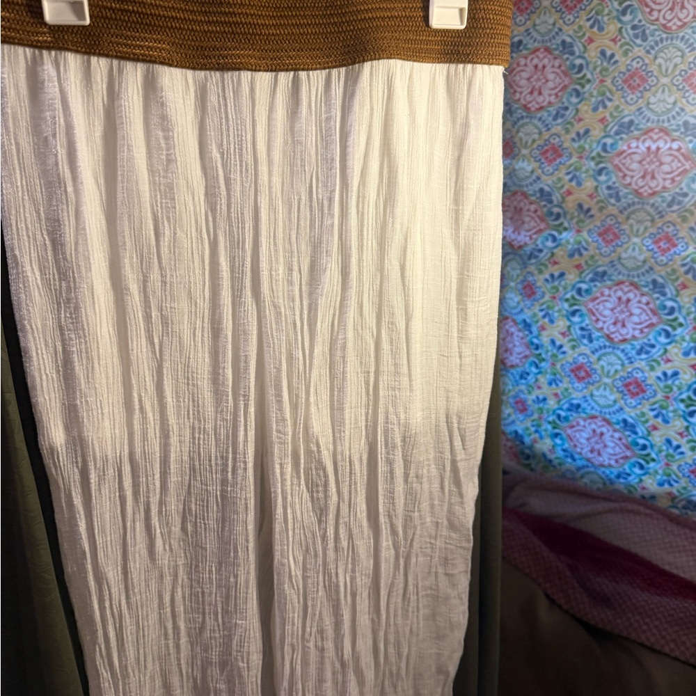 Elegant White Pant with Brown Waistband